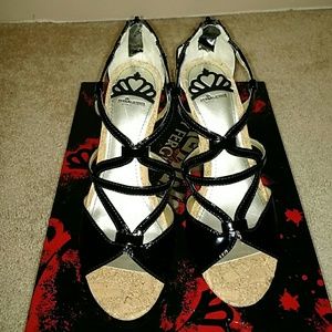 NIB Fergalicious Hess-T Patent Black Heels